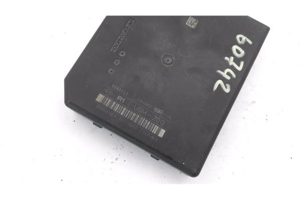 Recambio de caja fusibles/rele para renault grand scénic iii (jz0/1_) 1.5 dci referencia OEM IAM 284B62069RA 522222F05 
