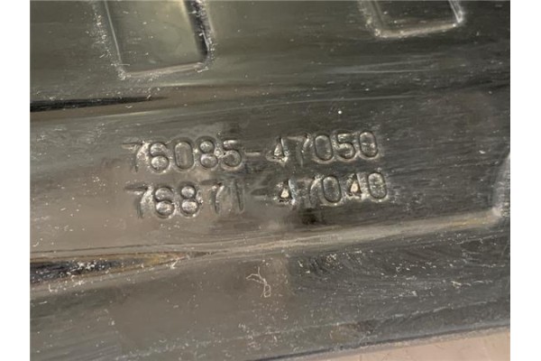 Recambio de aleron trasero para toyota prius (zvw30) 1.8 hybrid referencia OEM IAM 7608547050 7887147040 