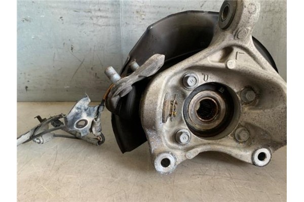 Recambio de mangueta delantero izquierda para toyota prius (zvw30) 1.8 hybrid referencia OEM IAM Y0127 091005 