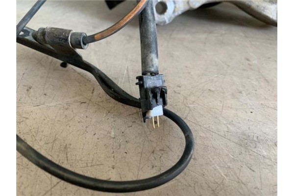 Recambio de mangueta delantero izquierda para toyota prius (zvw30) 1.8 hybrid referencia OEM IAM Y0127 091005 