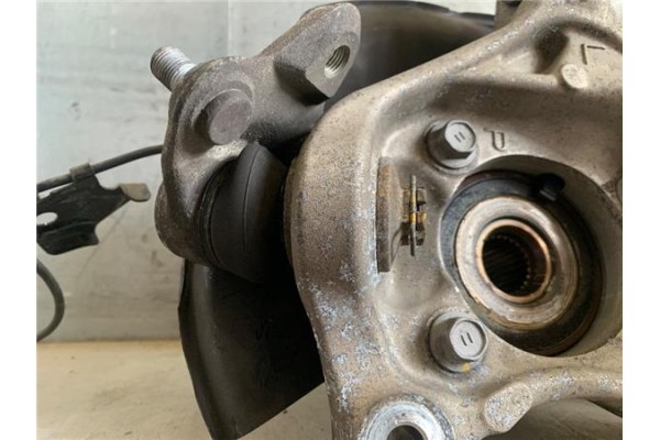 Recambio de mangueta delantero izquierda para toyota prius (zvw30) 1.8 hybrid referencia OEM IAM Y0127 091005 