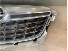 Recambio de rejilla capo para opel mokka 1.7 excellence referencia OEM IAM 95391779  