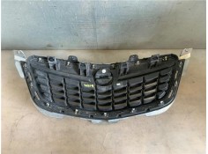 Recambio de rejilla capo para opel mokka 1.7 excellence referencia OEM IAM 95391779  