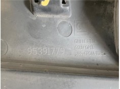 Recambio de rejilla capo para opel mokka 1.7 excellence referencia OEM IAM 95391779  