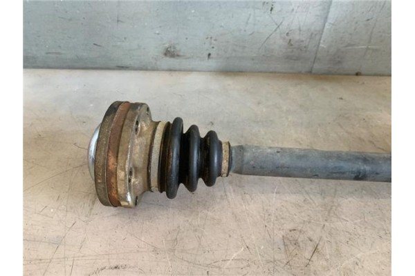 Recambio de palier trasero derecho para ssangyong rodius 2.7 270 xdi referencia OEM IAM 6414HAR 0078995 