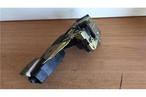 Recambio de cierre electromagnetico delantero derecho para volvo s40 berlina 1.8 16v referencia OEM IAM   