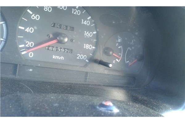 hyundai accent (x3) del año 1999