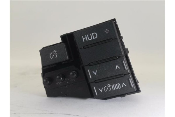 Recambio de mando multifuncion para toyota prius (zvw30) 1.8 hybrid referencia OEM IAM 75D802 1461A90 