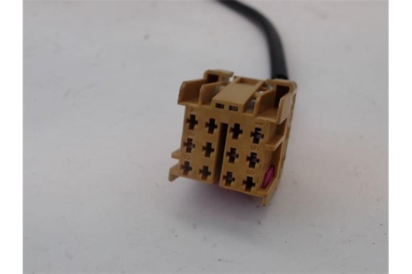 Recambio de retrovisor electrico derecho para seat cordoba berlina (6l2) referencia OEM IAM   