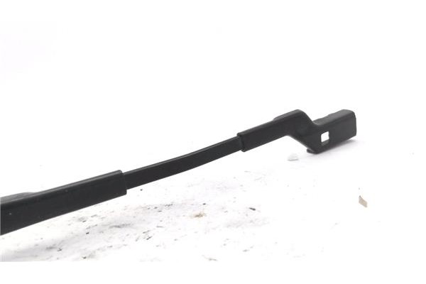 Recambio de brazo limpiaparabrisas delantero izquierdo para seat ibiza (kj1) 1.0 fr referencia OEM IAM 6F1955409VA1  