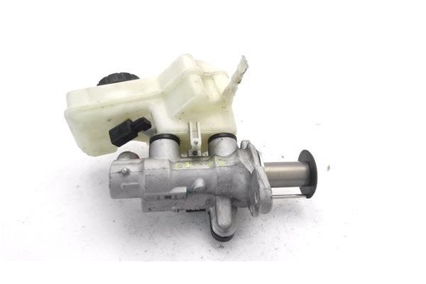 Recambio de bomba freno para seat ibiza (kj1) 1.0 fr referencia OEM IAM 2Q1611301  