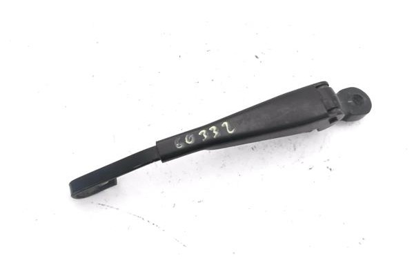 Recambio de brazo limpiaparabrisas trasero para opel mokka 1.7 excellence referencia OEM IAM   
