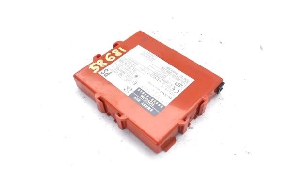 Recambio de centralita para toyota prius (zvw30) 1.8 hybrid referencia OEM IAM 8999047060 2325005223 