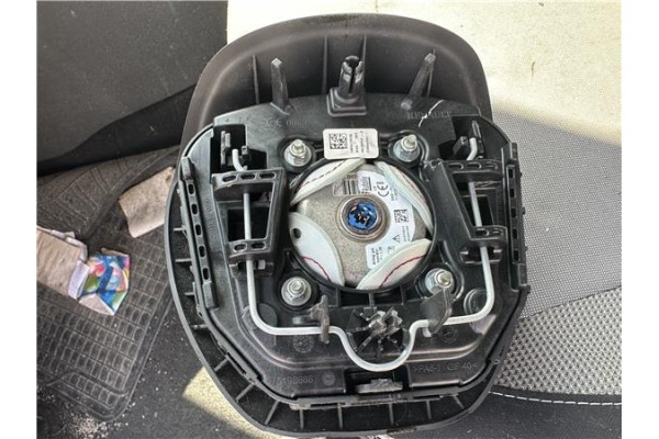 Recambio de airbag volante para renault captur i 1.2 intens referencia OEM IAM   