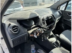 Recambio de anclaje cinturon delantero derecho para renault captur i 1.2 intens referencia OEM IAM   