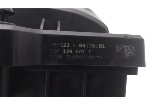 Recambio de carcasa filtro aire para seat ibiza (kj1) 1.0 fr referencia OEM IAM 5Q0129607BD  