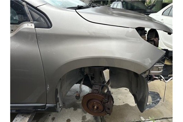 Recambio de aleta delantero derecha para peugeot 2008 1.2 access referencia OEM IAM 9678733980  
