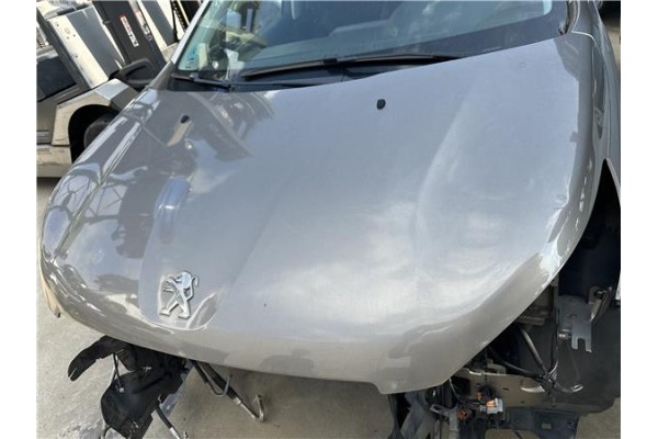 Recambio de capo para peugeot 2008 1.2 access referencia OEM IAM 9677673680  