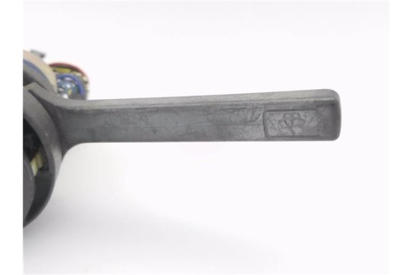 Recambio de mando intermitencia para seat marbella 0.8 ce referencia OEM IAM   