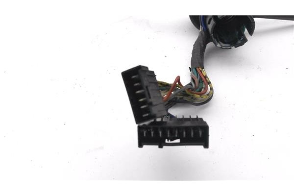 Recambio de mando intermitencia para seat marbella 0.9 referencia OEM IAM 11902  