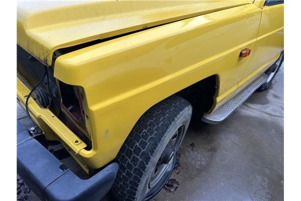 Recambio de aleta delantero izquierda para nissan patrol (k/w260) 2.8 d referencia OEM IAM   