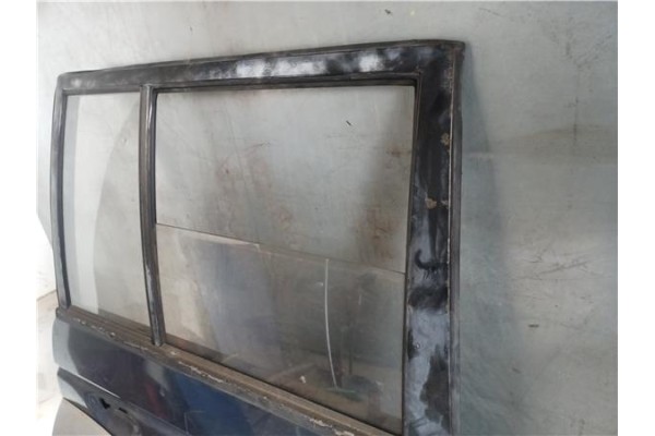 Recambio de puerta trasero derecha para mitsubishi montero (v20/v40) 3.0 v6 24v (v43w, v23w) referencia OEM IAM MB861342  