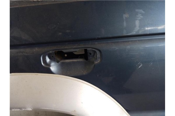 Recambio de puerta trasero derecha para mitsubishi montero (v20/v40) 3.0 v6 24v (v43w, v23w) referencia OEM IAM MB861342  