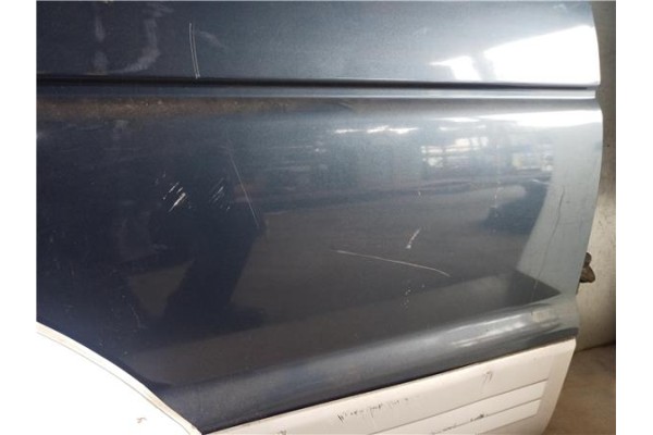 Recambio de puerta trasero derecha para mitsubishi montero (v20/v40) 3.0 v6 24v (v43w, v23w) referencia OEM IAM MB861342  