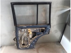 Recambio de puerta trasero derecha para mitsubishi montero (v20/v40) 3.0 v6 24v (v43w, v23w) referencia OEM IAM MB861342  
