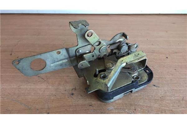 Recambio de cierre electromagnetico trasero izquierdo para volvo serie 740 berlina/familiar 2.0 gl business familiar referencia 