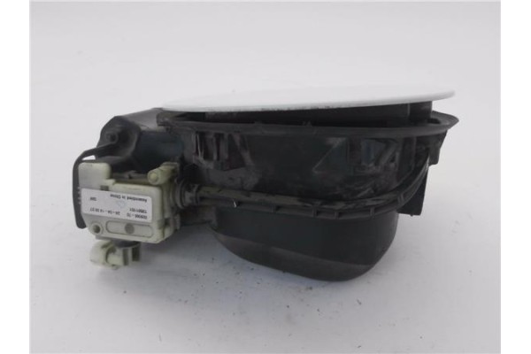 Recambio de tapa exterior combustible para opel mokka 1.7 excellence referencia OEM IAM 94735887 95147032 