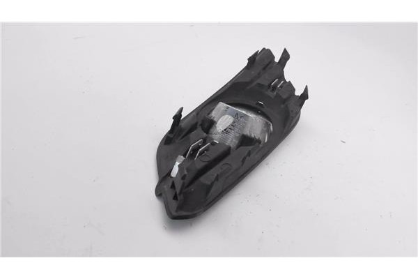 Recambio de rejilla paragolpes delantero izquierda para opel mokka 1.7 excellence referencia OEM IAM 95470234 95470236 