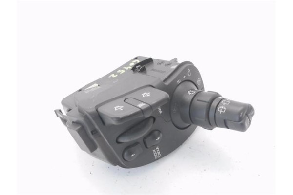 Recambio de mando limpiaparabrisas para renault clio iii 1.5 dci (c/br1g) referencia OEM IAM 88103003405  