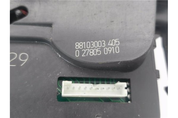 Recambio de mando limpiaparabrisas para renault clio iii 1.5 dci (c/br1g) referencia OEM IAM 88103003405  