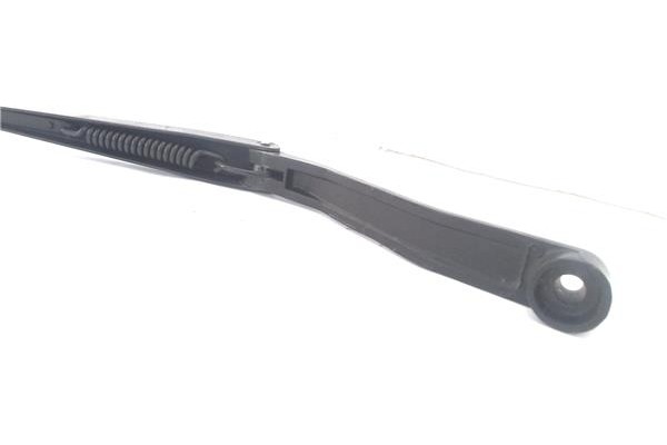 Recambio de brazo limpiaparabrisas delantero izquierdo para tata safari (42_fd) 2.1 referencia OEM IAM MAT403095822LDICOR05128CV