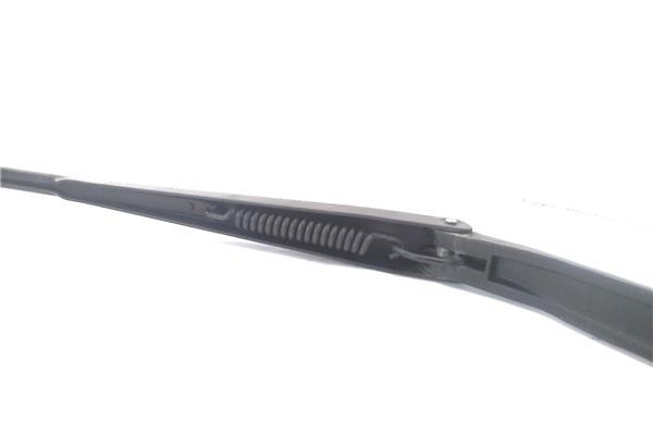 Recambio de brazo limpiaparabrisas delantero izquierdo para tata safari (42_fd) 2.1 referencia OEM IAM MAT403095822LDICOR05128CV