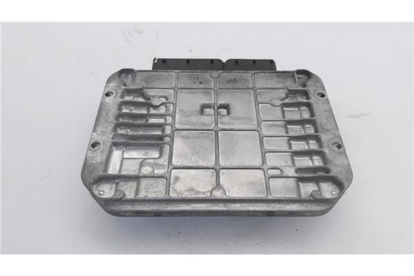 Recambio de centralita para opel astra j 1.7 cdti referencia OEM IAM 55577647 MB2758008884 