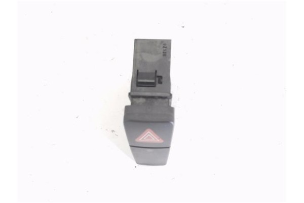 Recambio de interruptor luces emergencia para fiat sedici (189) 1.9 jtd 8v 120 emotion referencia OEM IAM 71768220  