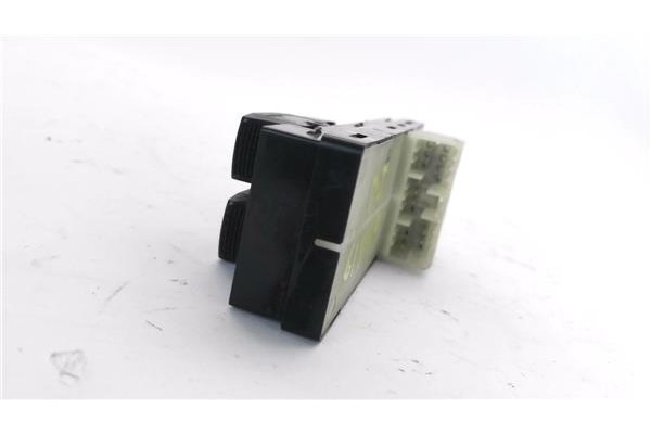 Recambio de mando elevalunas delantero izquierdo para fiat sedici (189) 1.9 jtd 8v 120 emotion referencia OEM IAM 64J203206  
