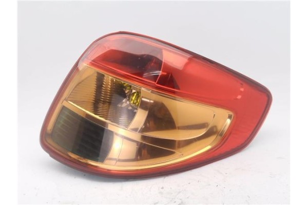 Recambio de piloto trasero derecho para fiat sedici (189) 1.9 jtd 8v 120 emotion referencia OEM IAM 22016684  