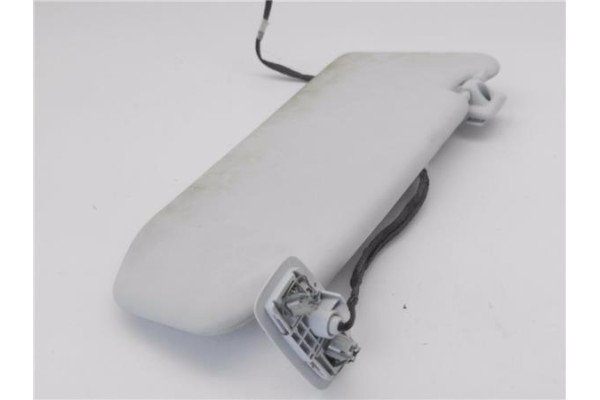 Recambio de parasol izquierdo para peugeot 308 sw 1.6 active referencia OEM IAM 16105437PR  