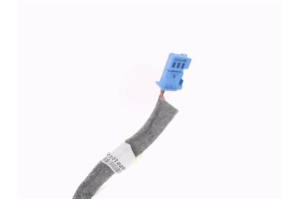 Recambio de parasol izquierdo para peugeot 308 sw 1.6 active referencia OEM IAM 16105437PR  