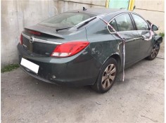 opel insignia berlina del año 2009