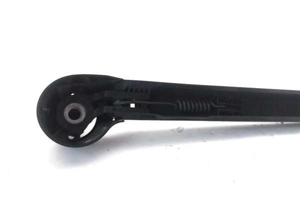Recambio de brazo limpiaparabrisas trasero para volkswagen polo iv (9n1) 1.4 16v referencia OEM IAM 6Q6955707C  