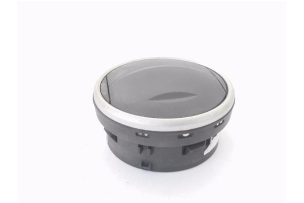 Recambio de rejilla entrada de aire para seat ibiza berlina (6j5) 1.4 referencia OEM IAM 6J0819110  