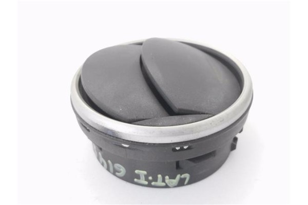 Recambio de rejilla entrada de aire para seat ibiza berlina (6j5) 1.4 referencia OEM IAM 6J0819110  