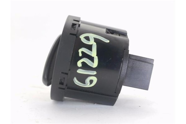 Recambio de conmutador luces para volkswagen golf vi (5k1) 1.6 advance referencia OEM IAM 1K0941431BD  