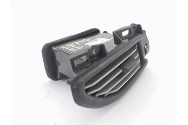 Recambio de rejilla entrada de aire para fiat ii tipo (356) berlina 1.3 easy referencia OEM IAM 07356936050 356YAN 