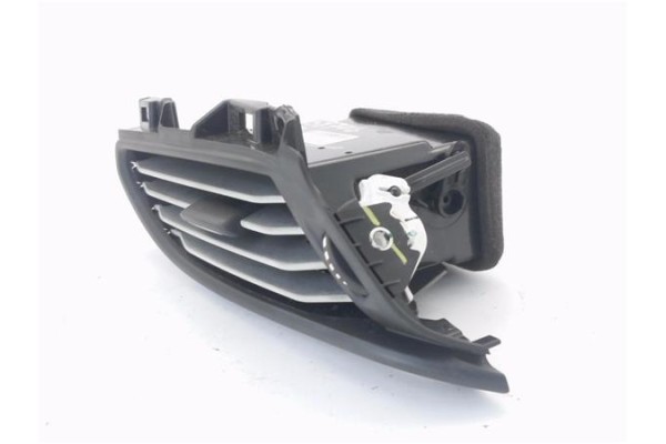 Recambio de rejilla entrada de aire para fiat ii tipo (356) berlina 1.3 easy referencia OEM IAM 07356936050 356YAN 