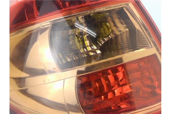 Recambio de piloto trasero izquierdo para suzuki sx4 (gy) 1.6 vvt referencia OEM IAM 22016684  